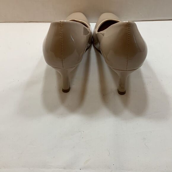 PIERRE DUMAS SIZE 9 Tan Pumps - Picture 3 of 6